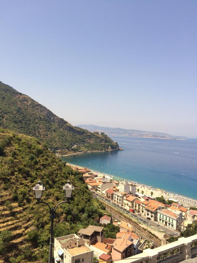 La Bastia Acomodação com café da manhã Scilla Exterior foto