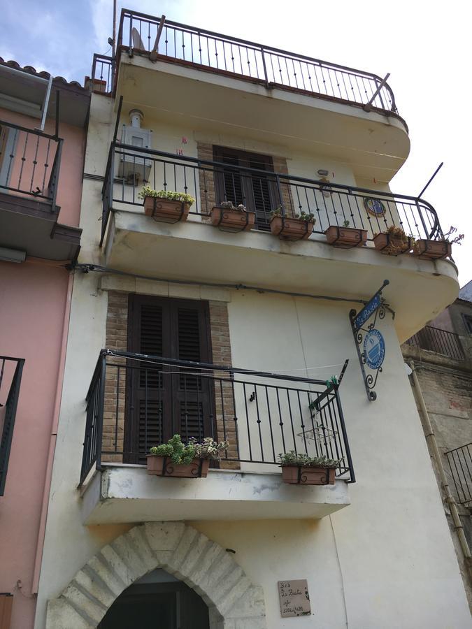 La Bastia Acomodação com café da manhã Scilla Exterior foto